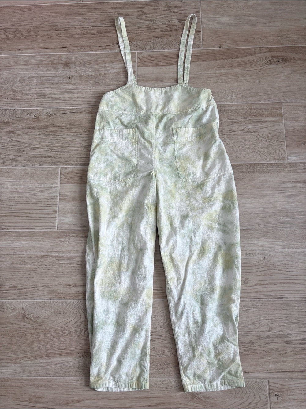 Free People Stroll in Kyoto Tie Dye Green Overalls Jumpsuit Women’s Size Small